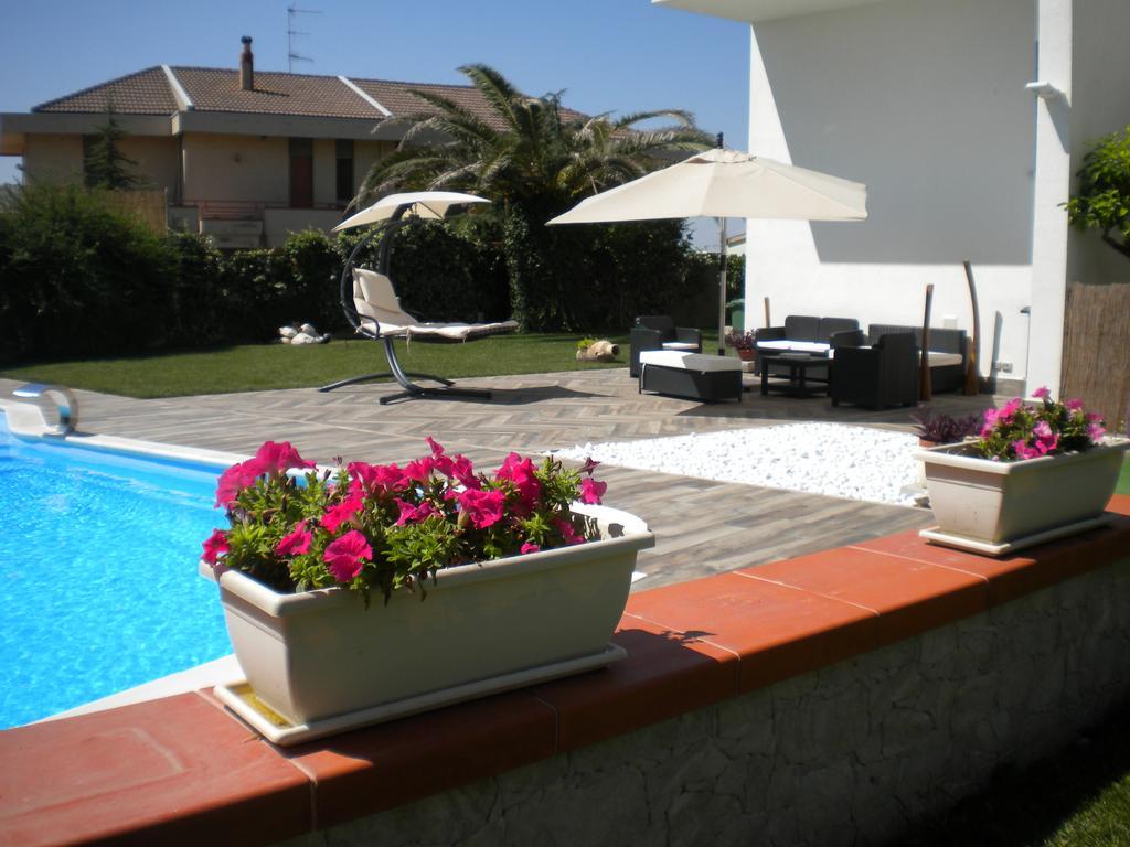 Casa Vacanze Domusangela มาเตรา ภายนอก รูปภาพ